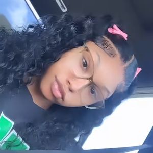 Meet your Posher, Precious